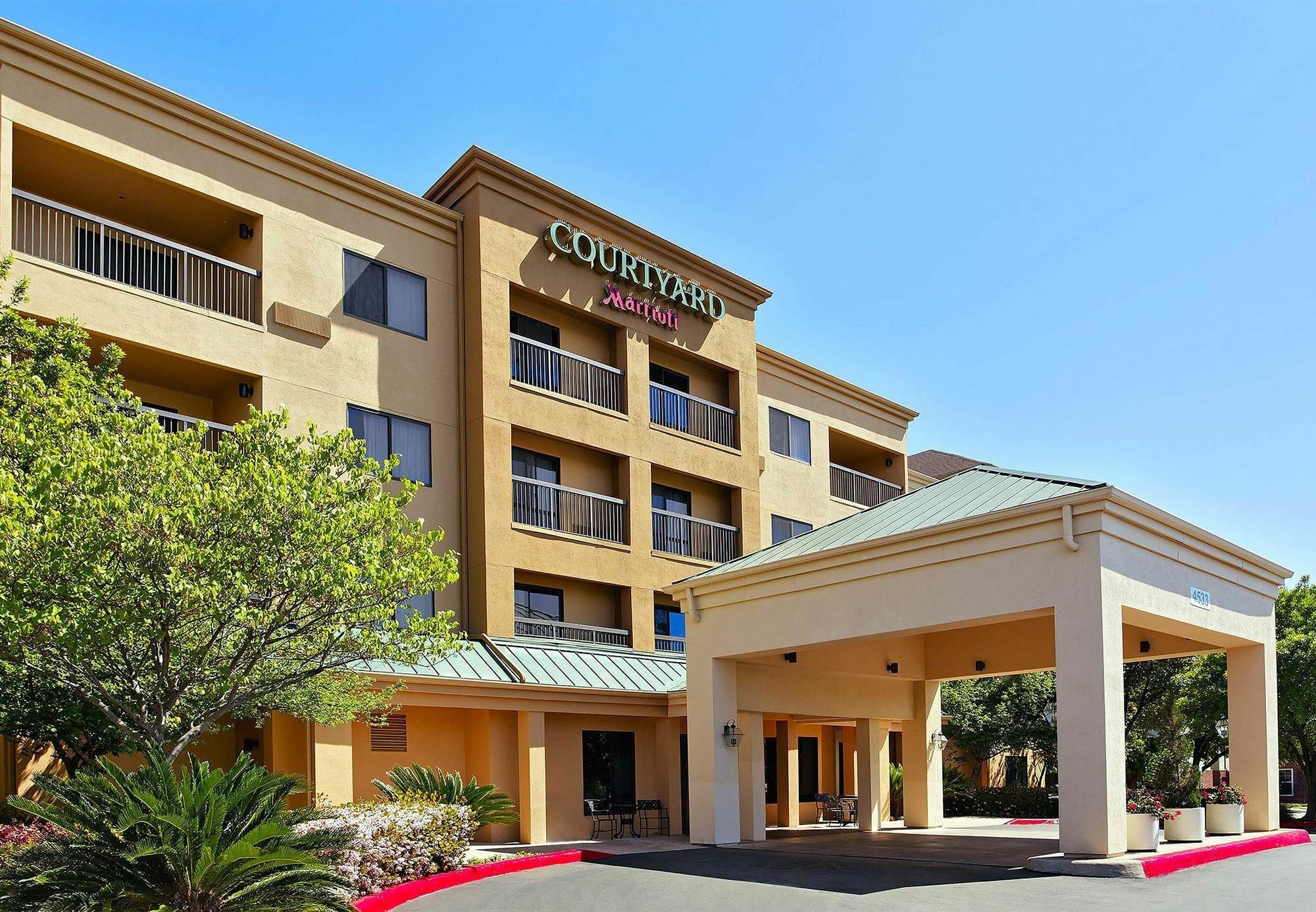 Courtyard Austin South Hotel Екстериор снимка